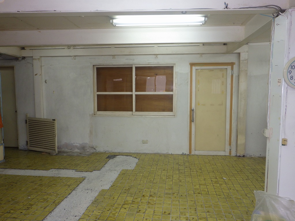 沖縄フィオーム　原状回復